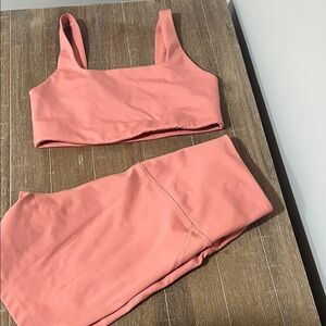 Girlfriend Collective Peach Activewear Set (sports bra and biker shorts)
